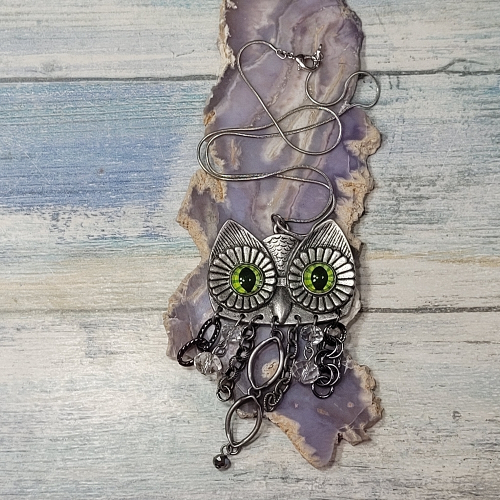 Green Eyes Owl Pendant Necklace